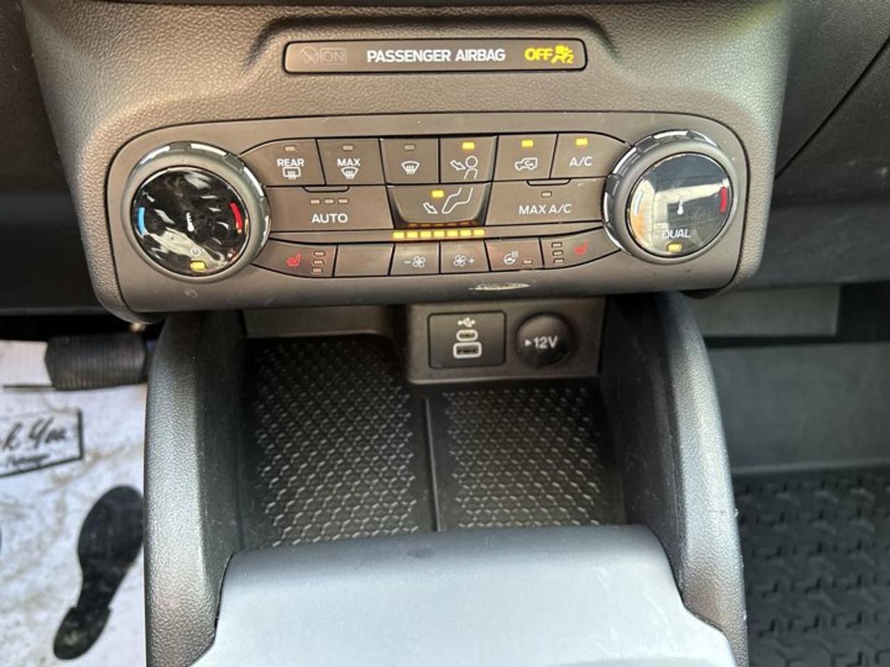 2023 Ford Bronco Sport Outer Banks 4x4 | No accidents | Heated Steering Wheel | Half Leather Seats Photo