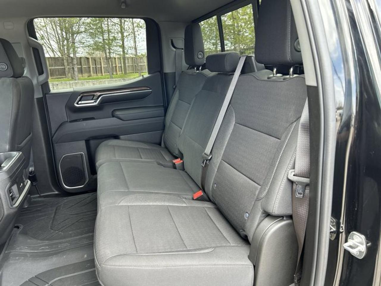 2024 Chevrolet Silverado 1500 RST Crew Cab 6' Box 4WD | One owner | No accidents | Heated Steering Photo