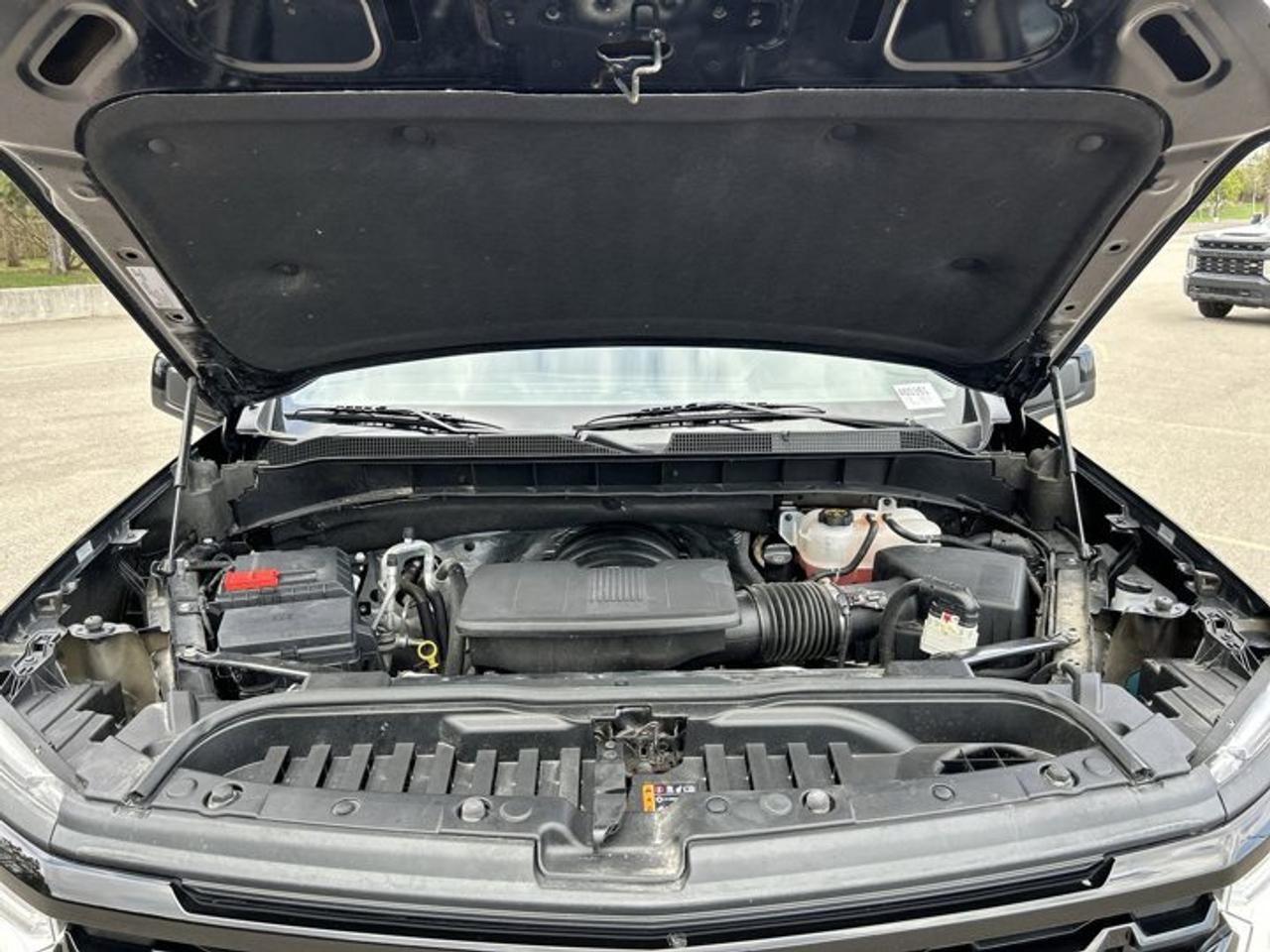 2024 Chevrolet Silverado 1500 RST Crew Cab 6' Box 4WD | One owner | No accidents | Heated Steering Photo