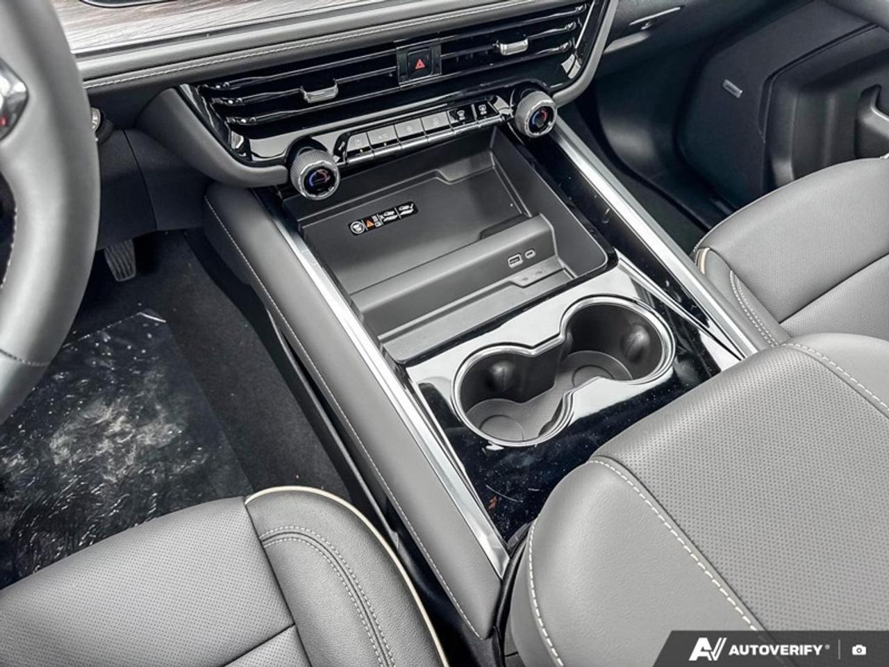 2026 Chevrolet Suburban Premier  - Leather Seats Photo