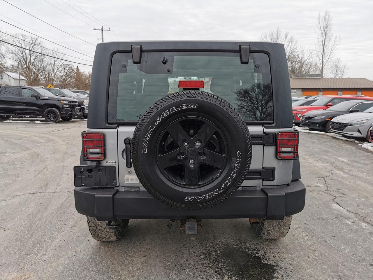 2014 Jeep Wrangler SPORT Photo3