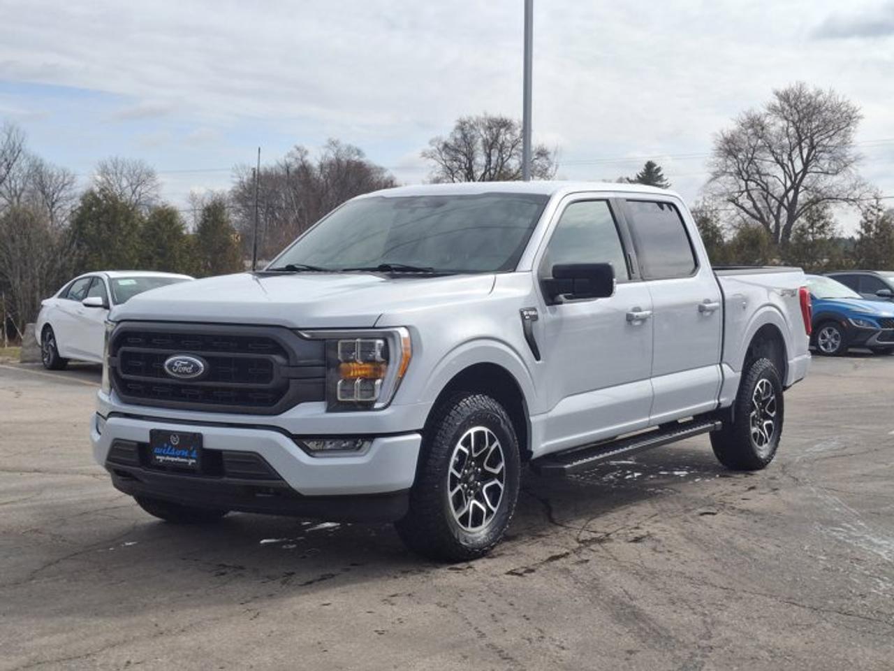 2022 Ford F-150 XLT | 3.5L Ecoboost | 302A | Sport PKG | Heated Bucket Seats | Remote Start | and More ! Photo0