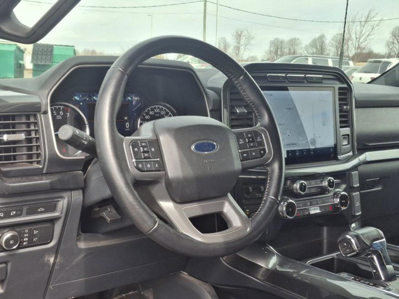 2022 Ford F-150 XLT | 3.5L Ecoboost | 302A | Sport PKG | Heated Bucket Seats | Remote Start | and More ! Photo