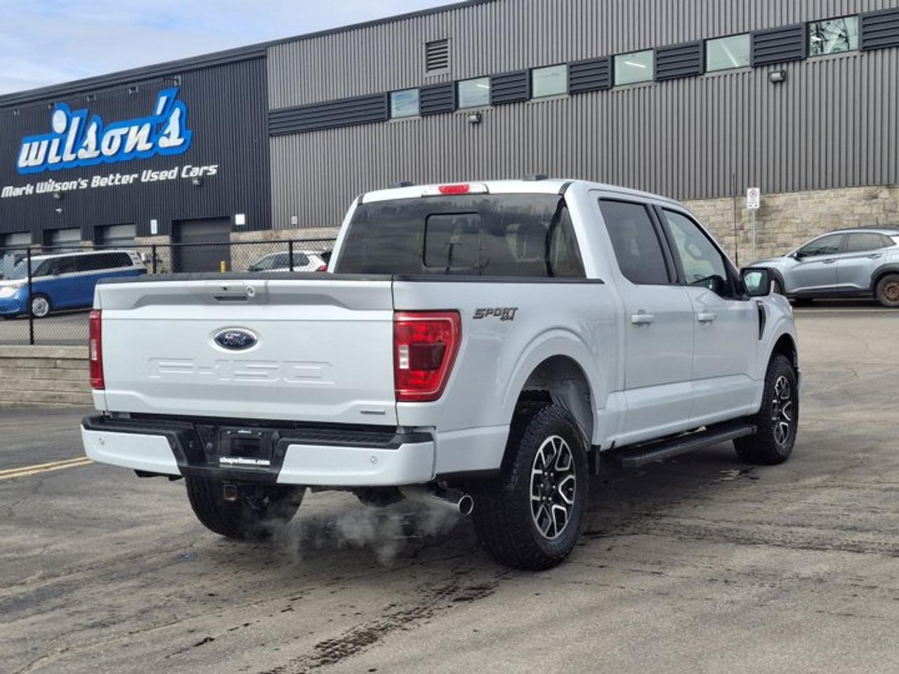 2022 Ford F-150 XLT | 3.5L Ecoboost | 302A | Sport PKG | Heated Bucket Seats | Remote Start | and More ! Photo