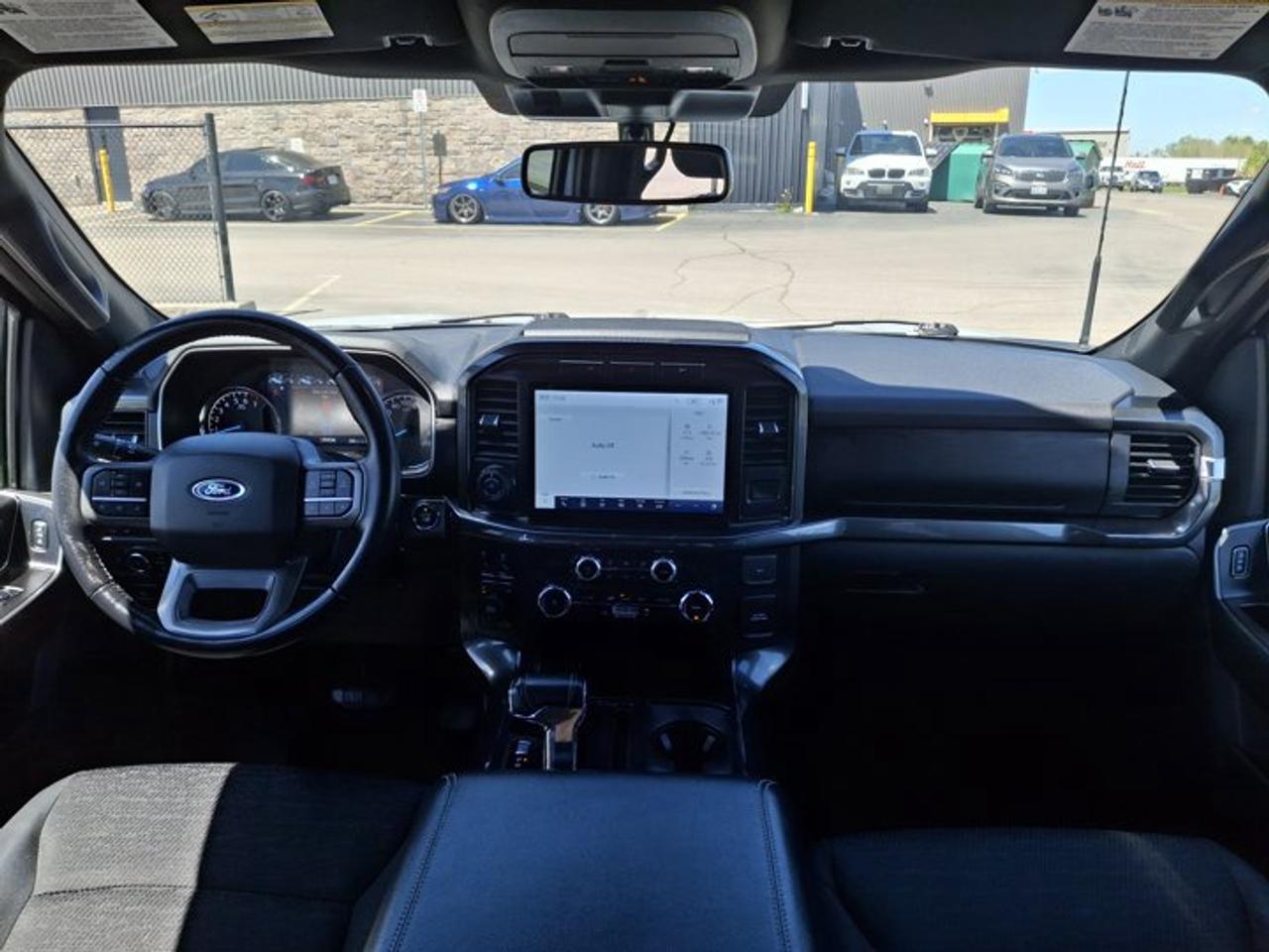 2022 Ford F-150 XLT | 3.5L Ecoboost | 302A | Sport PKG | Heated Bucket Seats | Remote Start | and More ! Photo