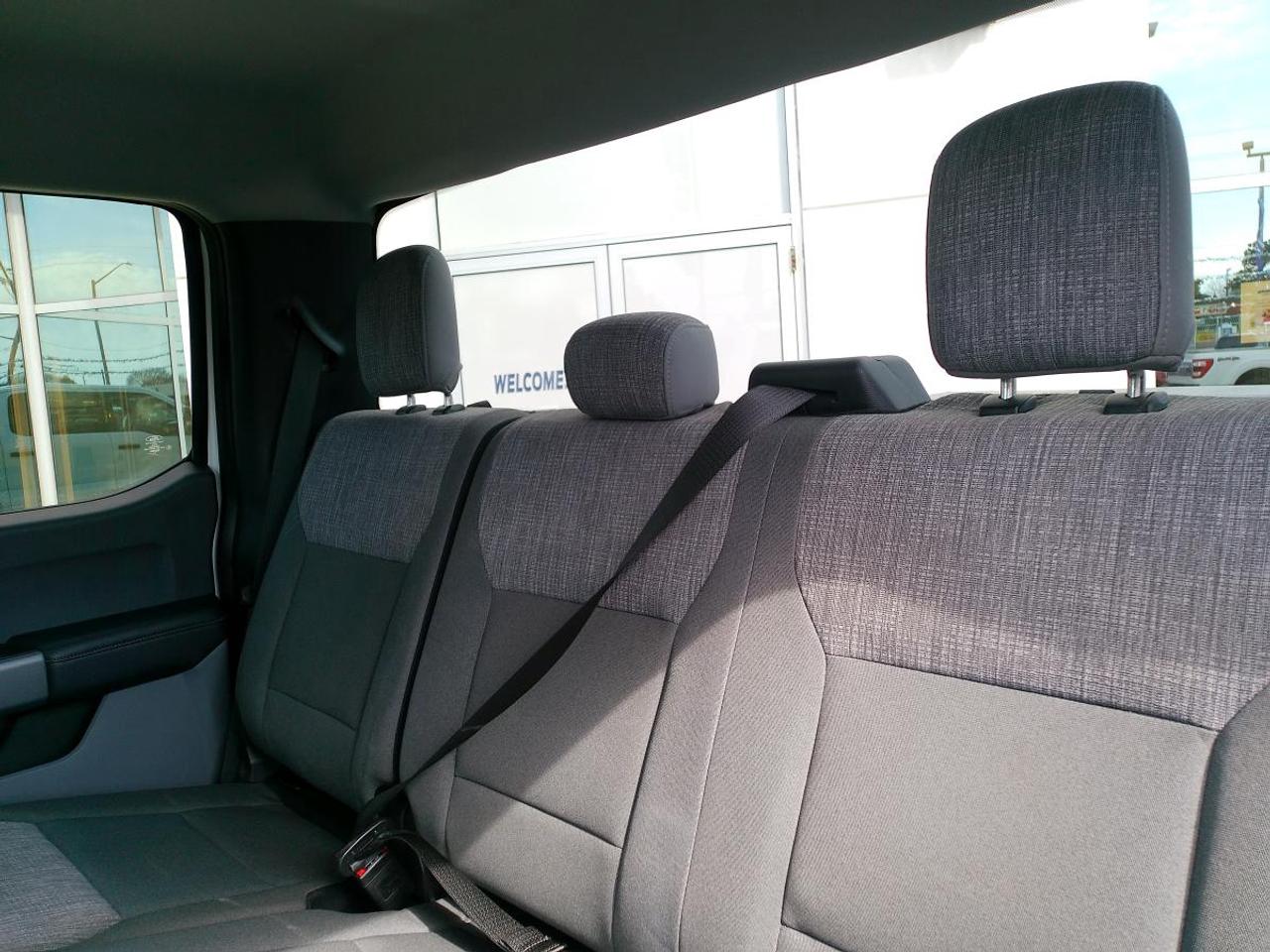 2024 Ford F-250 Super Duty SRW XL 4WD Crew Cab 6.75' Box Photo