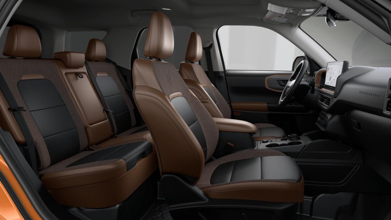 2026 Ford Bronco Sport Outer Banks Photo3