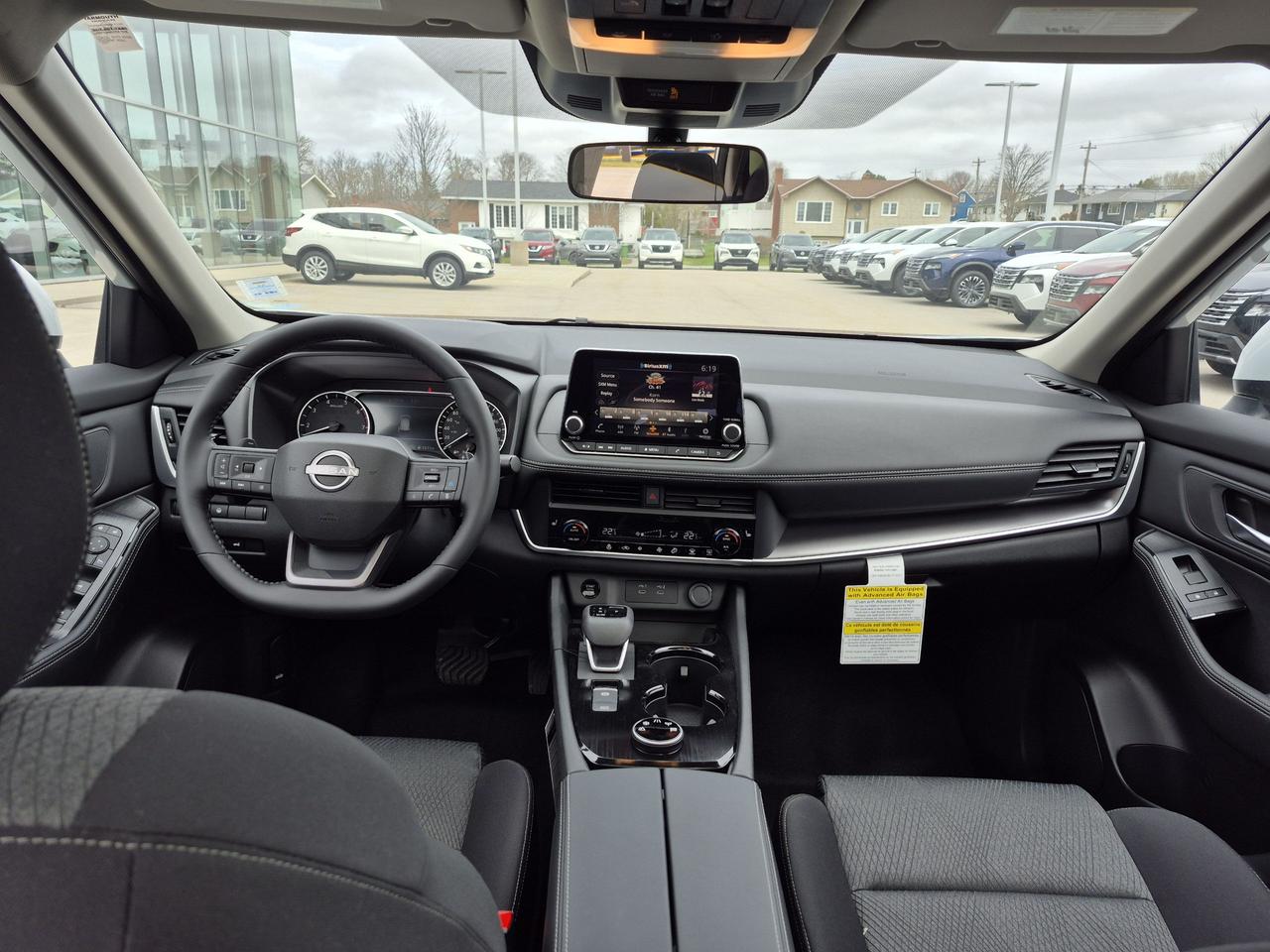 2026 Nissan Rogue SV MOONROOF Photo