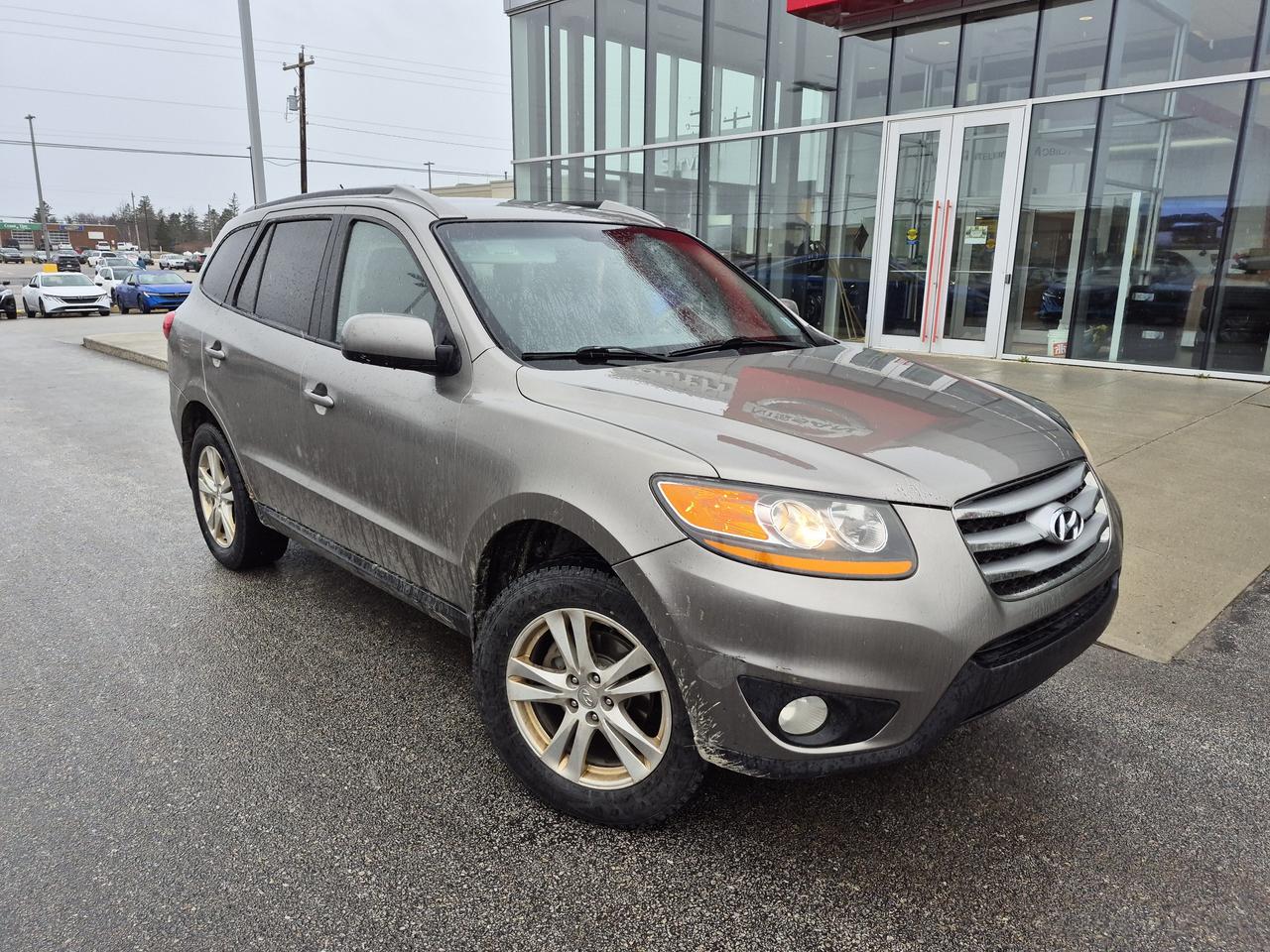 Used 2012 Hyundai Santa Fe GL Premium AS IS for sale in Yarmouth, NS