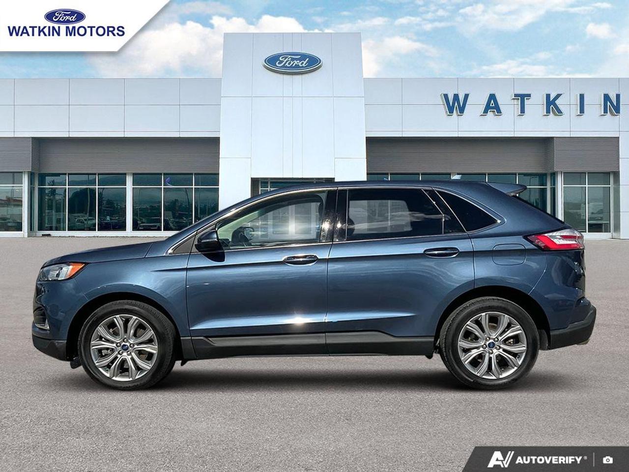 2019 Ford Edge Titanium Photo1