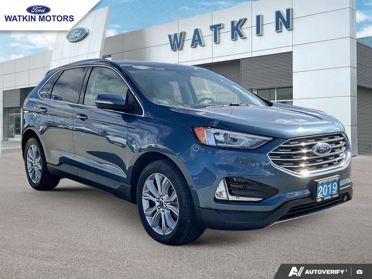 2019 Ford Edge Titanium Photo6