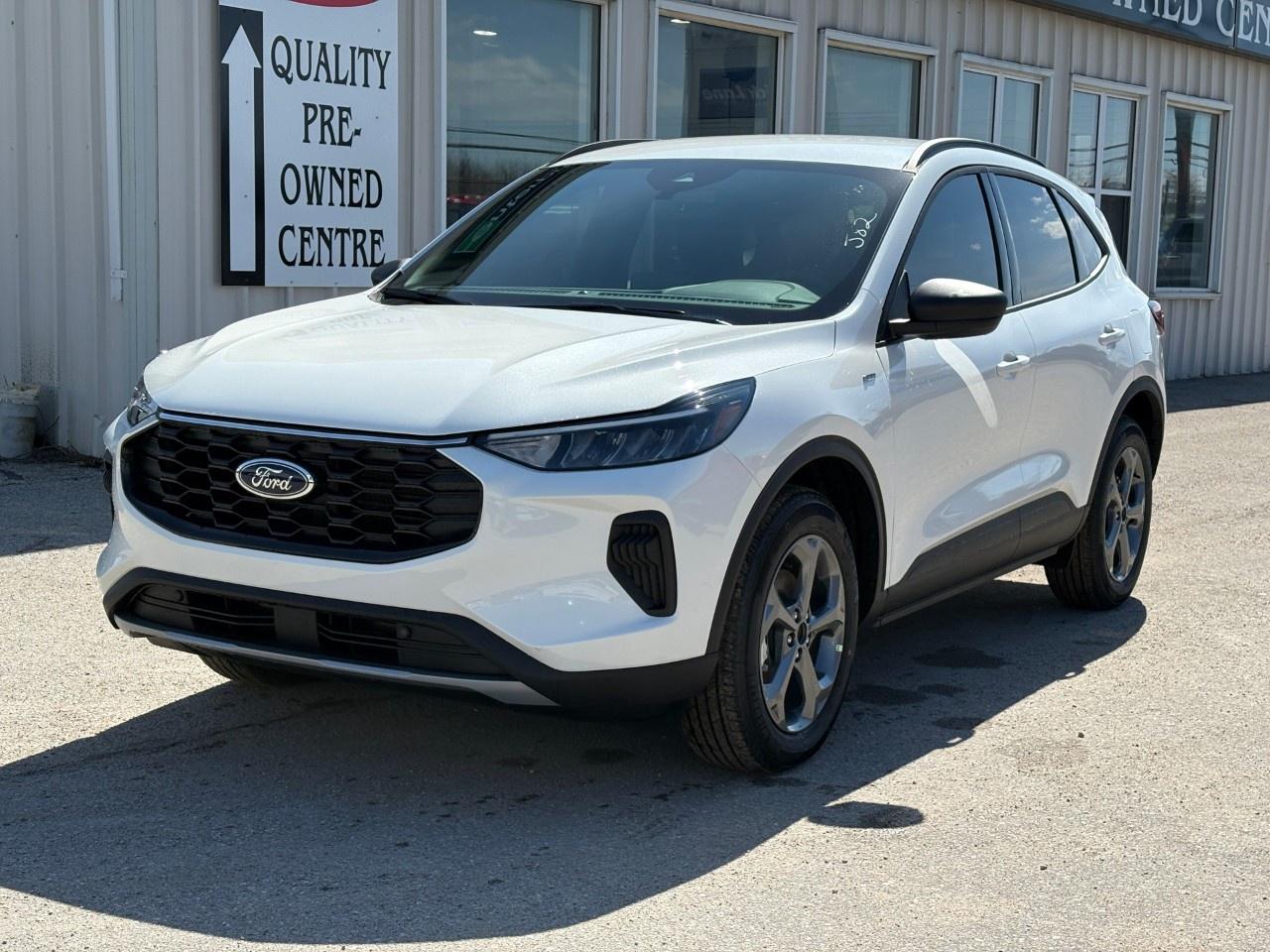2026 Ford Escape ST-Line AWD Photo