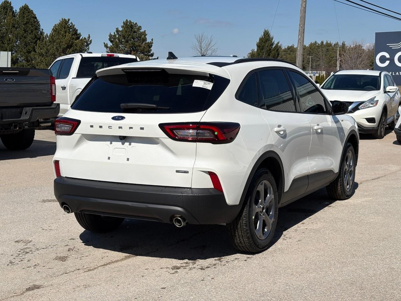 2026 Ford Escape ST-Line AWD Photo