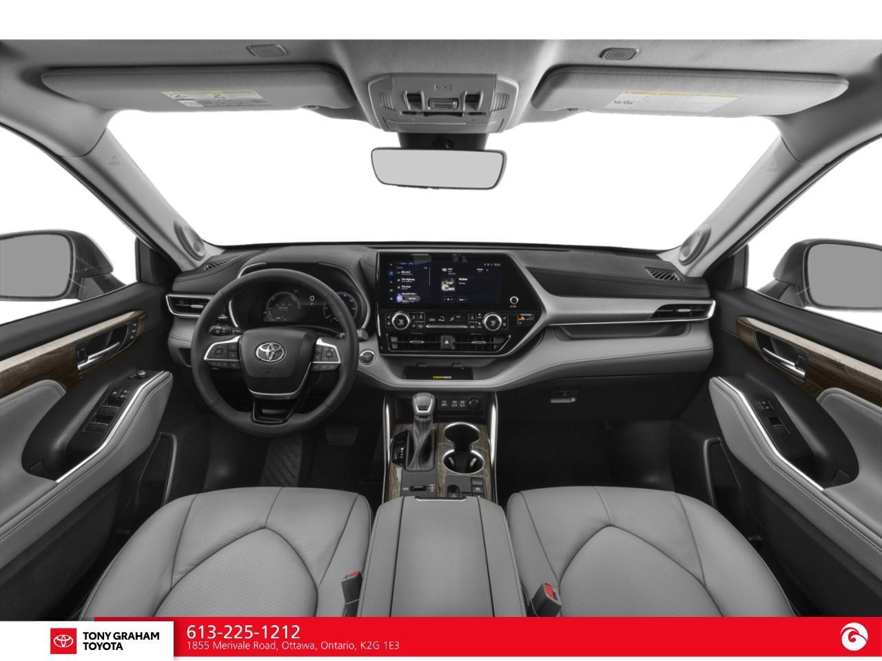 2026 Toyota Highlander Hybrid Limited Photo4