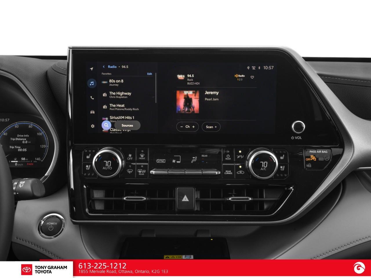 2026 Toyota Highlander Hybrid Limited Photo