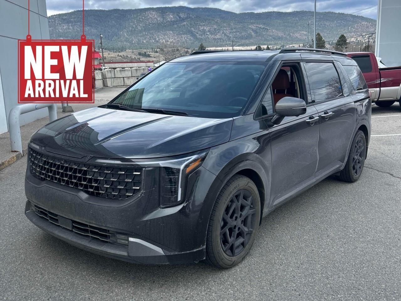 Used 2026 Kia Carnival SX for sale in Abbotsford, BC