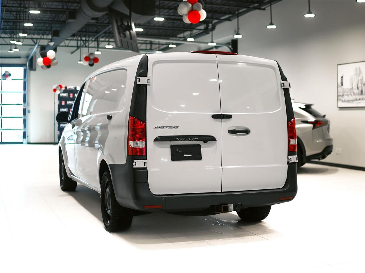 2018 Mercedes-Benz Metris Cargo Van NO ACCIDENTS | 18 SERVICE RECORDS Photo