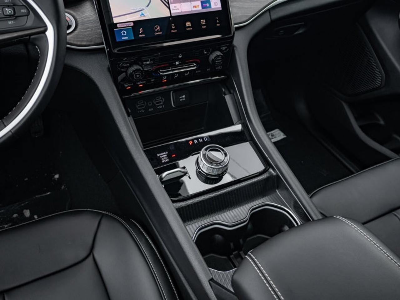 2025 Jeep Grand Cherokee Limited Photo