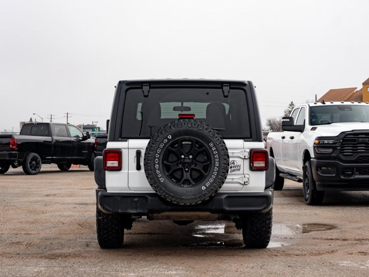 2021 Jeep Wrangler Willys Photo