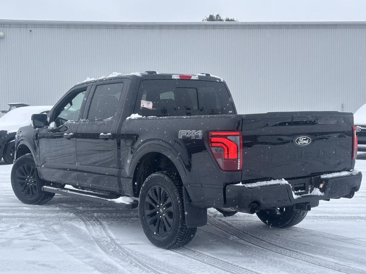 2026 Ford F-150 LARIAT® Photo2