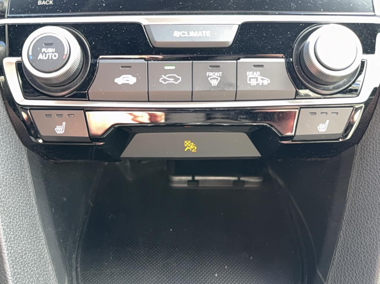 2018 Honda Civic Coupe LX Photo