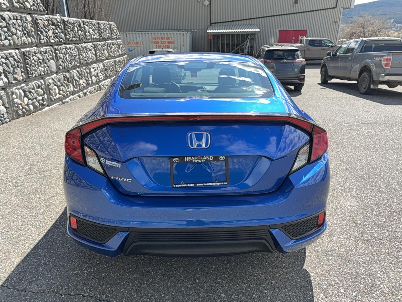 2018 Honda Civic Coupe LX Photo
