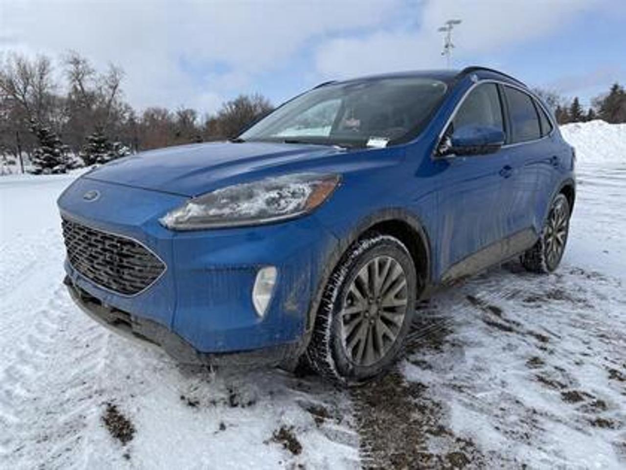 Used 2020 Ford Escape Titanium Hybrid for sale in Regina, SK