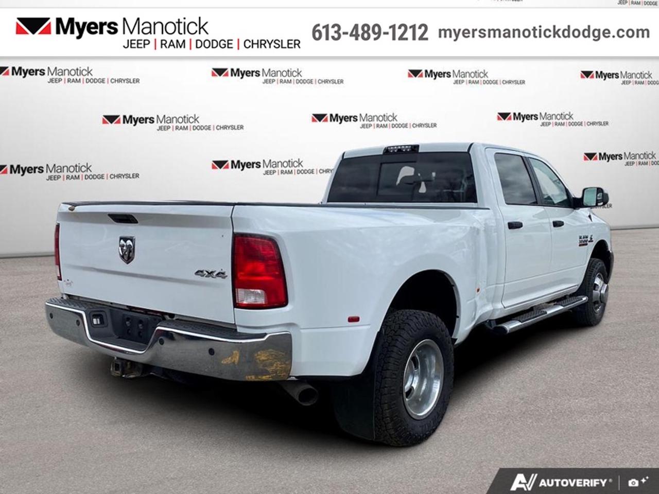 2017 RAM 3500 SLT   - Dual Rear Wheels Photo4