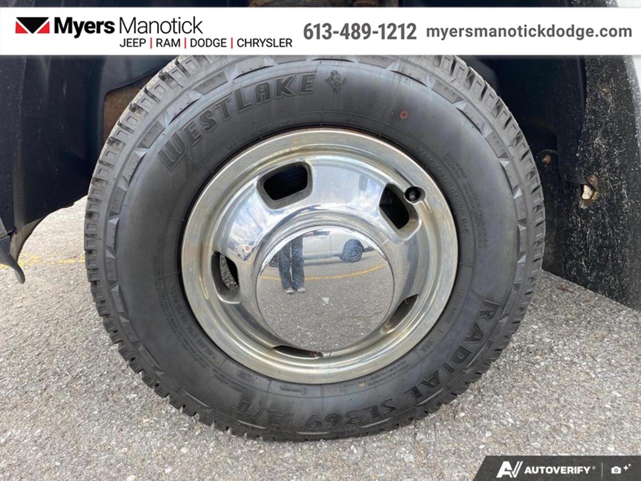 2017 RAM 3500 SLT   - Dual Rear Wheels Photo