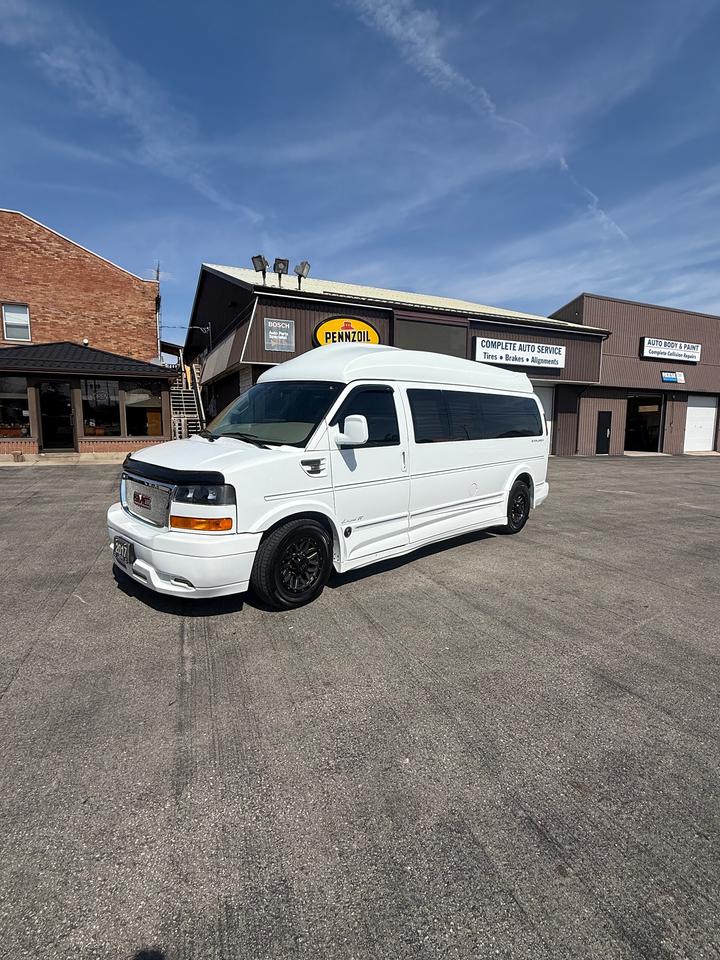 2017 GMC Savana Cargo Van GMC EXPLORER VAN, CAMPER VAN Photo1