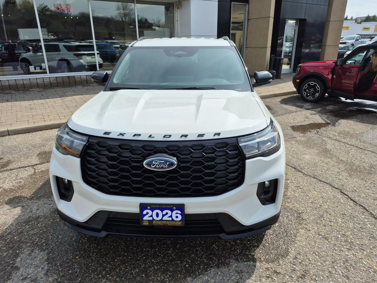 2026 Ford Explorer ST-LINE, HEATED WHEEL, REAR CAMERA, LANE KEEPING Photo1