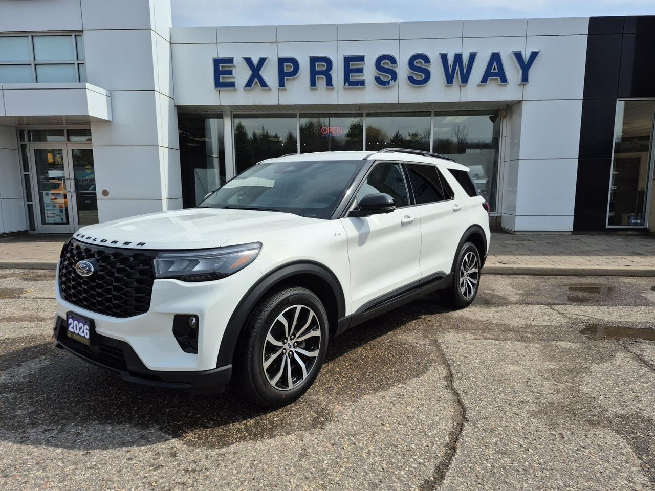 <p class=MsoNormal style=margin: 0cm 0cm 8pt; line-height: 13.8pt; font-size: 12pt; font-family: Aptos, sans-serif;><strong><span style=font-family: Calibri, sans-serif;>Carfax history report available with every vehicle!</span></strong></p><p>&nbsp;</p><p class=MsoNormal style=margin: 0cm 0cm 8pt; line-height: 13.8pt; font-size: 12pt; font-family: Aptos, sans-serif;><em><span style=font-family: Calibri, sans-serif;>The Vehicles History is no mystery!</span></em></p><p>&nbsp;</p><p class=MsoNormal style=margin: 0cm 0cm 8pt; line-height: 13.8pt; font-size: 12pt; font-family: Aptos, sans-serif;><strong><span style=font-family: Calibri, sans-serif;>2 locations to better serve YOU! &ndash; Stratford and New Hamburg<br>New or Pre-Owned vehicles are shared between both locations &ndash; please contact Sales to confirm.</span></strong></p><p>&nbsp;</p><p class=MsoNormal style=margin: 0cm 0cm 8pt; line-height: 13.8pt; font-size: 12pt; font-family: Aptos, sans-serif;><span style=font-family: Calibri, sans-serif;>That&rsquo;s something that can be said for every used vehicle purchased at&nbsp;<strong>Expressway</strong>.</span></p><p>&nbsp;</p><p class=MsoNormal style=margin: 0cm 0cm 8pt; line-height: 13.8pt; font-size: 12pt; font-family: Aptos, sans-serif;><span style=font-family: Calibri, sans-serif;>Purchasing a used vehicle from&nbsp;<strong>Expressway&nbsp;</strong>is a decision that you will be able to make with confidence knowing that you&rsquo;re getting the most that a vehicle and dealership can offer to you.</span></p><p>&nbsp;</p><p class=MsoNormal style=margin: 0cm 0cm 8pt; line-height: 13.8pt; font-size: 12pt; font-family: Aptos, sans-serif;><span style=font-family: Calibri, sans-serif;>Used Vehicle Warranty Coverage &ndash; Expressway Motors Limited<br><br>All Expressway Certified Vehicles include the following coverage, subject to terms and conditions:</span></p><p><br><br></p><ul style=margin-bottom: 0cm; margin-top: 0cm; type=square><li class=MsoNormal style=margin: 0cm 0cm 12pt; line-height: 13.8pt; font-size: 12pt; font-family: Aptos, sans-serif;><span style=font-family: Calibri, sans-serif;>Remaining Factory Warranty:</span></li></ul><p><br><br><br></p><ul style=margin-bottom: 0cm; margin-top: 0cm; type=square><li class=MsoNormal style=margin: 0cm 0cm 8pt; line-height: 13.8pt; font-size: 12pt; font-family: Aptos, sans-serif;><span style=font-family: Calibri, sans-serif;>If the vehicle is still within the manufacture&rsquo;s original warranty period, that coverage is fully transferable and can be used at any authorized Ford dealership in Canada or the United States.</span></li></ul><p><br><br><br></p><ul style=margin-bottom: 0cm; margin-top: 0cm; type=square><li class=MsoNormal style=margin: 0cm 0cm 8pt; line-height: 13.8pt; font-size: 12pt; font-family: Aptos, sans-serif;><span style=font-family: Calibri, sans-serif;>30-Day / 500km MTO Safety Warranty: From the date of delivery, Expressway Motors Ltd offers coverage on all safety-related component failures for 30 days or 500km (whichever comes first). This includes a $0 deductible when repairs are completed at Expressway Motors Ltd. (New Hamburg or Stratford)</span></li></ul><p><br><br><br></p><ul style=margin-bottom: 0cm; margin-top: 0cm; type=square><li class=MsoNormal style=margin: 0cm 0cm 8pt; line-height: 13.8pt; font-size: 12pt; font-family: Aptos, sans-serif;><span style=font-family: Calibri, sans-serif;>6-Mon / 6,000km Powertrain PLUS Warranty: This coverage includes major components such as engine, transmission, driveline, steering and suspension. It excludes minor fluid leaks (drips and seepage). A $200 deductible applies per claim. This warranty is exclusive to Expressway Motors Ltd and all covered repairs must be completed at our New Hamburg or Stratford locations.</span></li></ul><p><br><br><br></p><ul style=margin-bottom: 0cm; margin-top: 0cm; type=square><li class=MsoNormal style=margin: 0cm 0cm 8pt; line-height: 13.8pt; font-size: 12pt; font-family: Aptos, sans-serif;><span style=font-family: Calibri, sans-serif;>*Terms are subject to change. See your Sales Consultant for details.</span></li></ul><p><br><br></p><p class=MsoNormal style=margin: 0cm 0cm 13.5pt; line-height: normal; font-size: 12pt; font-family: Aptos, sans-serif;><strong><span style=font-family: Calibri, sans-serif;>Warranty:</span></strong><span style=font-family: Calibri, sans-serif;>&nbsp;We offer best in class Extended Protection options with flexible terms that can be tailored to your needs at a price that you can afford.</span></p><p>&nbsp;</p><p class=MsoNormal style=margin: 0cm 0cm 8pt; line-height: 13.8pt; font-size: 12pt; font-family: Aptos, sans-serif;><strong><span style=font-family: Calibri, sans-serif;>Finance:</span></strong><span style=font-family: Calibri, sans-serif;>&nbsp;At Expressway we have some of the best Finance Managers in the business that work with all the Major banks and Core Lenders. The Relationships we have built will help guarantee that you get the lowest rate possible</span></p><p>&nbsp;</p><p class=MsoNormal style=margin: 0cm 0cm 8pt; line-height: 13.8pt; font-size: 12pt; font-family: Aptos, sans-serif;><span style=font-family: Calibri, sans-serif;>Check out our great selection of vehicles at Expressway in New Hamburg and Stratford Locations!</span></p><p>&nbsp;</p><p class=MsoNormal style=margin: 0cm 0cm 8pt; line-height: 13.8pt; font-size: 12pt; font-family: Aptos, sans-serif;><strong><span style=font-family: Calibri, sans-serif;>Call Expressway for your quote today!</span></strong></p><p>&nbsp;</p><p class=MsoNormal style=margin: 0cm 0cm 8pt; line-height: 13.8pt; font-size: 12pt; font-family: Aptos, sans-serif;><strong><span style=font-family: Calibri, sans-serif;>New Hamburg:</span></strong><span style=font-family: Calibri, sans-serif;>&nbsp;<a href=tel:+15196623900><span style=color: #0563c1;>519*662*3900</span></a></span></p><p>&nbsp;</p><p class=MsoNormal style=margin: 0cm 0cm 8pt; line-height: 13.8pt; font-size: 12pt; font-family: Aptos, sans-serif;><strong><span style=font-family: Calibri, sans-serif;>Stratford</span></strong><span style=font-family: Calibri, sans-serif;>:&nbsp;<a href=tel:+15192713900><span style=color: #0563c1;>519*271*3900</span></a></span></p><p>&nbsp;</p><p class=MsoNormal style=margin: 0cm 0cm 8pt; line-height: 13.8pt; font-size: 12pt; font-family: Aptos, sans-serif;><span style=font-family: Calibri, sans-serif;>or visit us online at:&nbsp;<a href=https://www.expresswayford.com/><span style=color: #0563c1;>www.expresswayford.com</span></a></span></p><p>&nbsp;</p><p class=MsoNormal style=margin: 0cm 0cm 8pt; line-height: 13.8pt; font-size: 12pt; font-family: Aptos, sans-serif;><strong><span style=font-family: Calibri, sans-serif;>**ALL REPAIRS MUST BE DONE BY EXPRESSWAY MOTORS LTD, STRATFORD OR NEW HAMBURG LOCATIONS**</span></strong></p><p>&nbsp;</p><p class=MsoNormal style=margin: 0cm 0cm 8pt; line-height: 13.8pt; font-size: 12pt; font-family: Aptos, sans-serif;><strong><span style=font-family: Calibri, sans-serif;>We pride ourselves in No Hassle, No Pressure, Honest Service. We practice full disclosure with all our used vehicles and have a Better Business Bureau A+ rating!</span></strong></p><p>&nbsp;</p><p class=MsoNormal style=margin: 0cm 0cm 8pt; line-height: 13.8pt; font-size: 12pt; font-family: Aptos, sans-serif;><span style=font-size: 8pt; font-family: Calibri, sans-serif;>**Expressway reserves the right to correct any errors and omissions that occur on this site. (Incl, but not limited to price, incl. Event price rollbacks, vehicles features & more).</span></p><p>&nbsp;</p><p class=MsoNormal style=margin: 0cm 0cm 8pt; line-height: 13.8pt; font-size: 12pt; font-family: Aptos, sans-serif;><span style=font-size: 8pt; font-family: Calibri, sans-serif;>** Expressway is a Fair Market Price Dealership pricing subject to change with current market conditions</span></p>