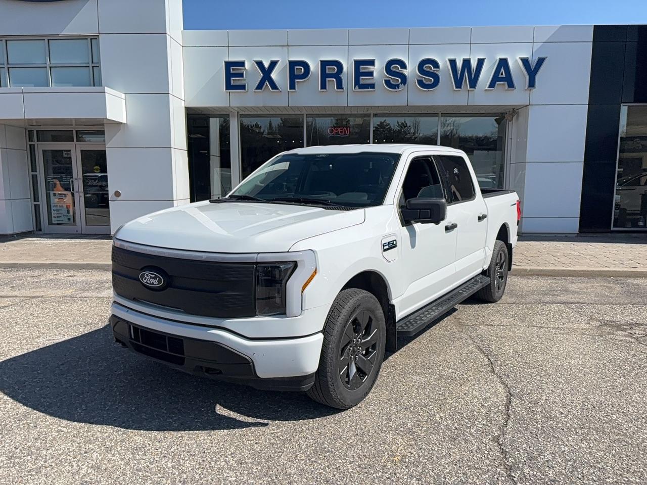 2024 Ford F-150 Lightning STANDARD RANGE BATTERY, MAN TOW PACK, PRO POWER! Photo