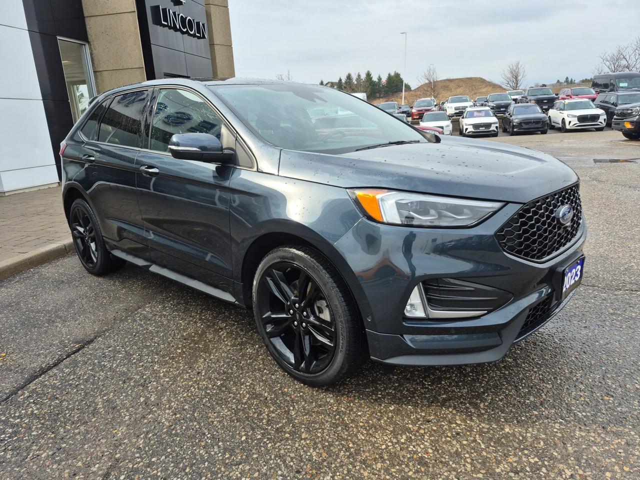 2023 Ford Edge ST! AWD! 335-HP! LEATHER, SUNROOF! 21" RIMS! Photo