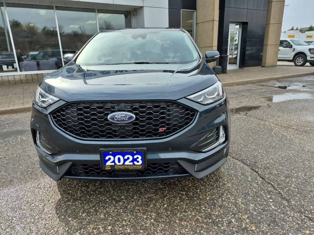 2023 Ford Edge ST! AWD! 335-HP! LEATHER, SUNROOF! 21" RIMS! Photo