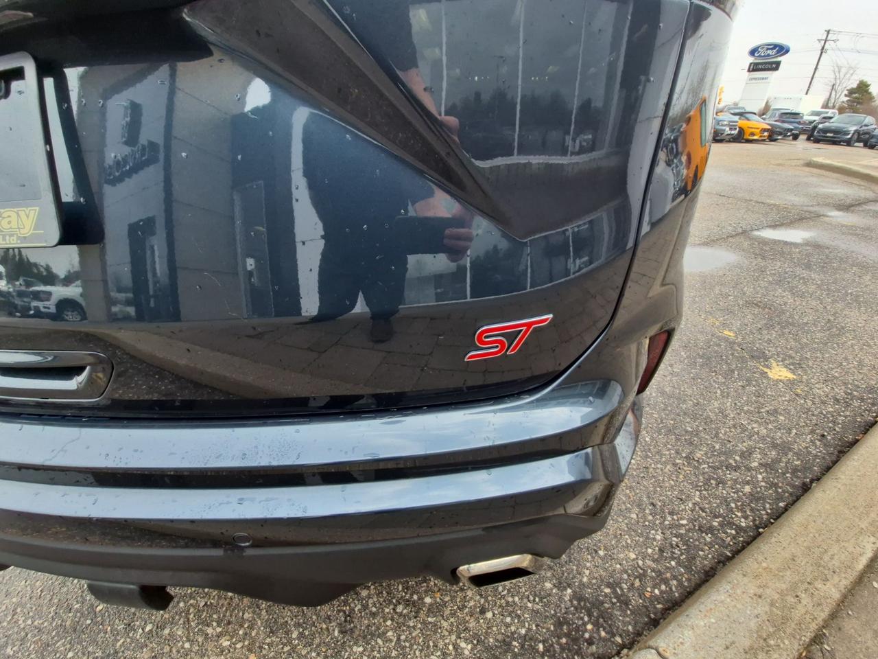 2023 Ford Edge ST! AWD! 335-HP! LEATHER, SUNROOF! 21" RIMS! Photo