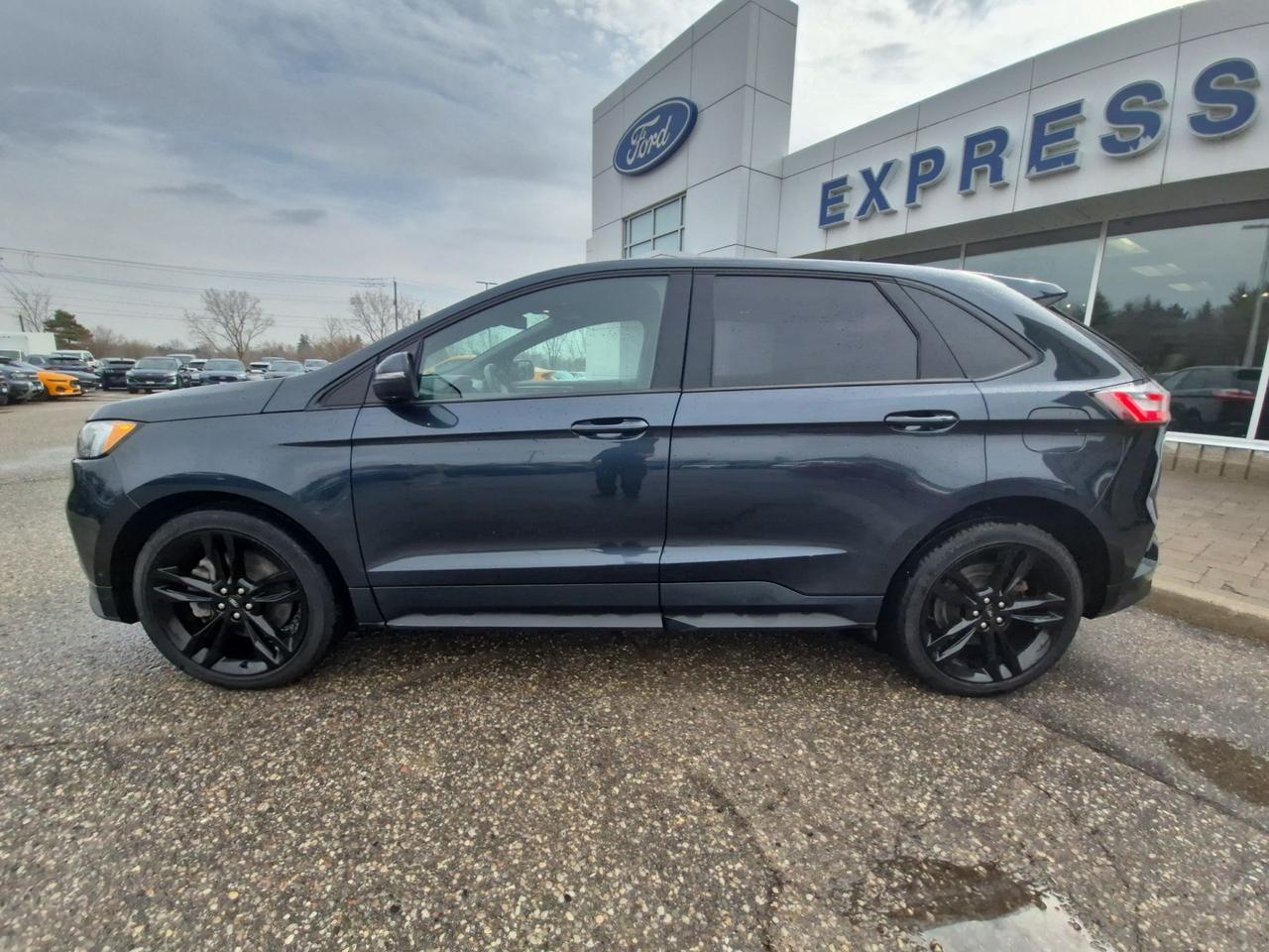 2023 Ford Edge ST! AWD! 335-HP! LEATHER, SUNROOF! 21" RIMS! Photo