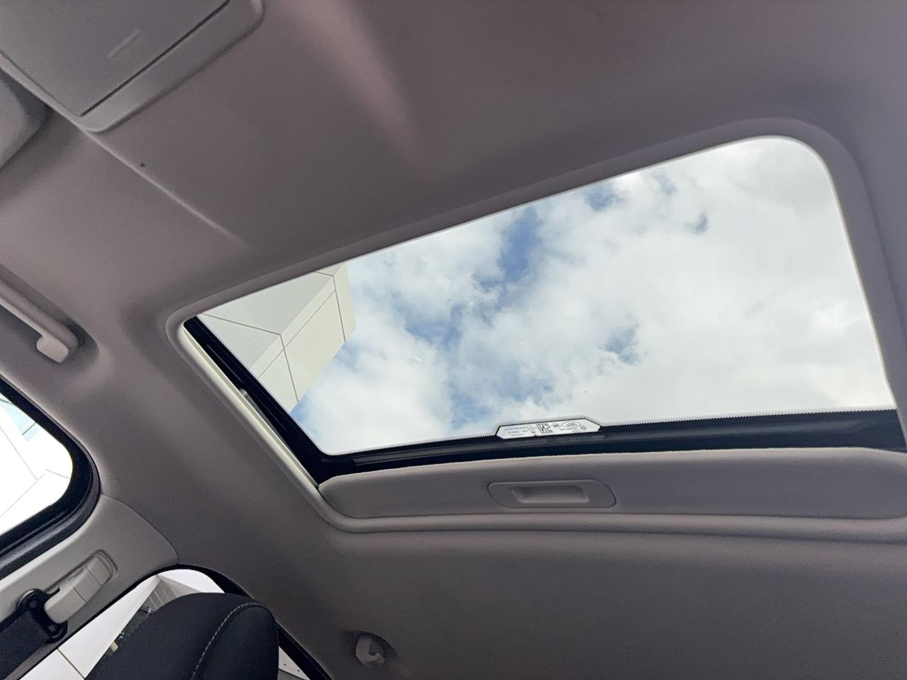 2021 Ford EcoSport SE, FWD, REAR CAMERA, REVERSE SENSING! LOW KM'S! Photo