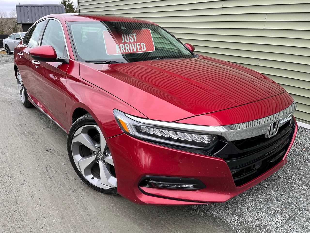 2018 Honda Accord 2.0T Touring FWD