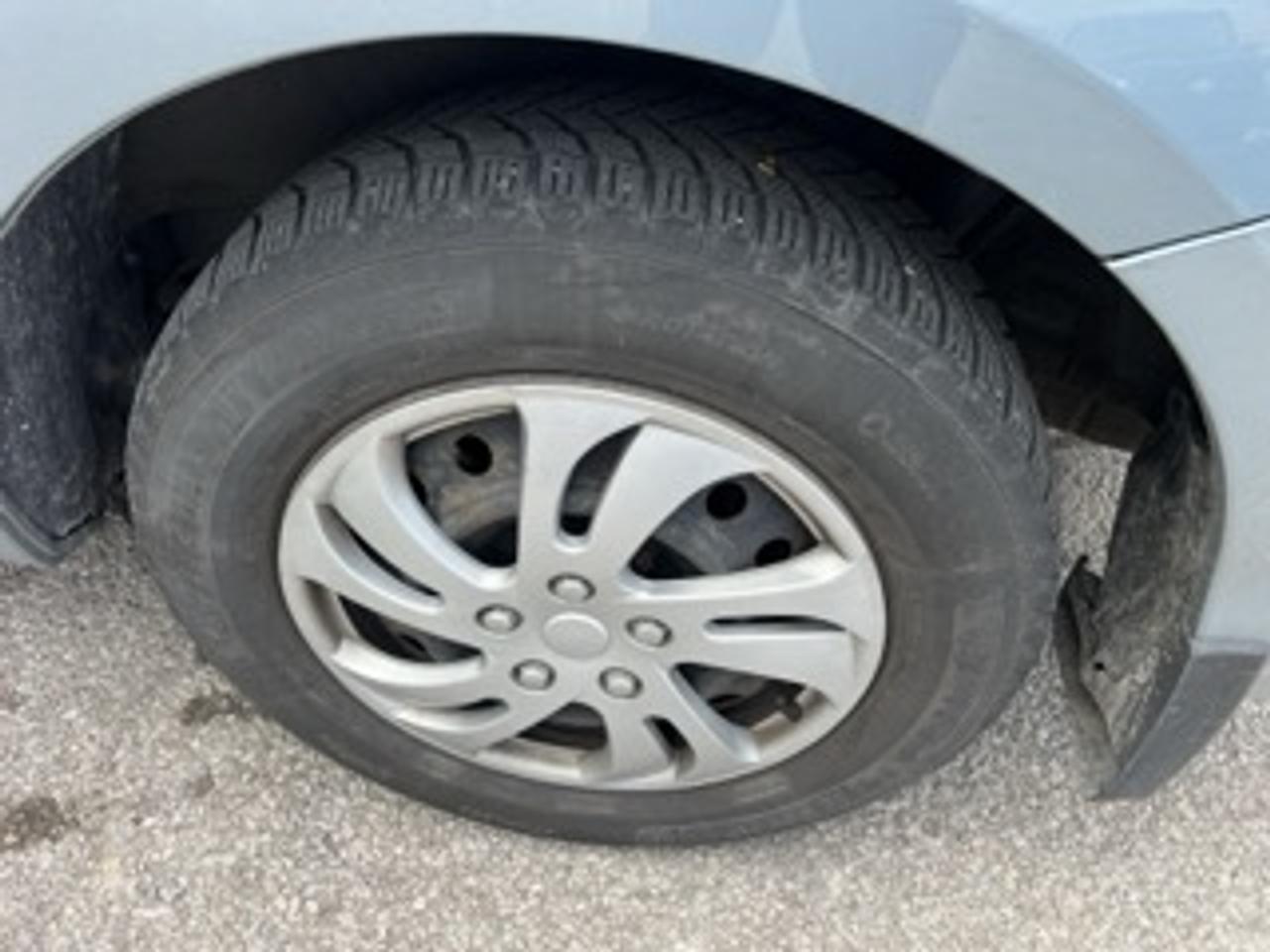 2008 Toyota Sienna CE Photo3