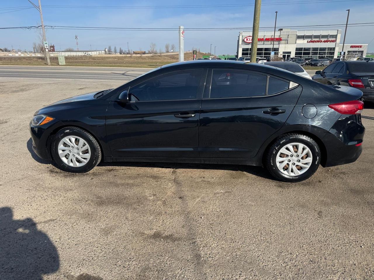 2017 Hyundai Elantra LE, WELL MAINTAINED, CERTIFIED, WARRANTY Photo