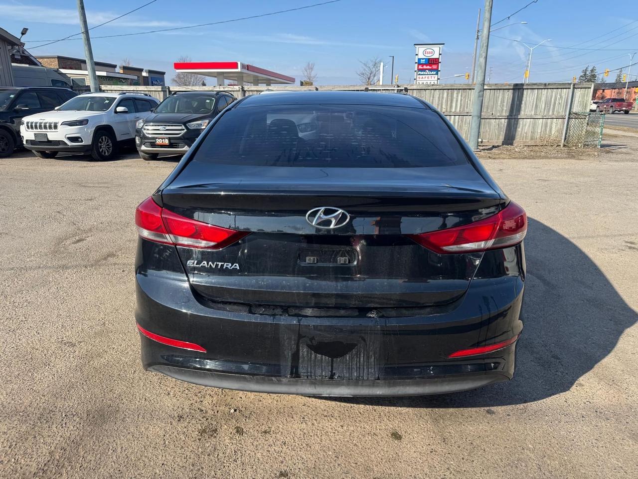 2017 Hyundai Elantra LE, WELL MAINTAINED, CERTIFIED, WARRANTY Photo