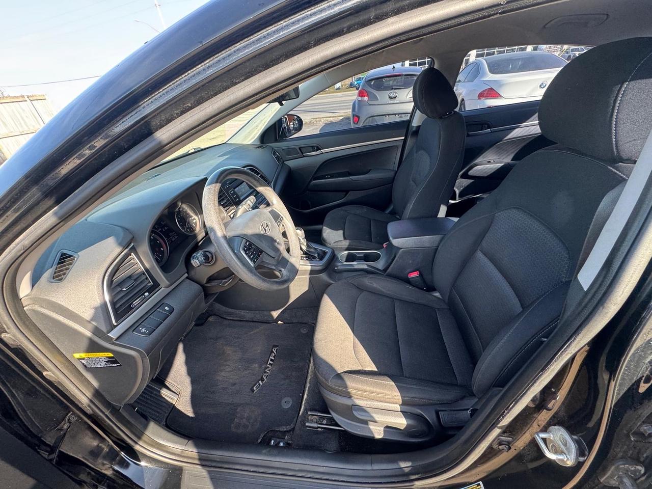 2017 Hyundai Elantra LE, WELL MAINTAINED, CERTIFIED, WARRANTY Photo