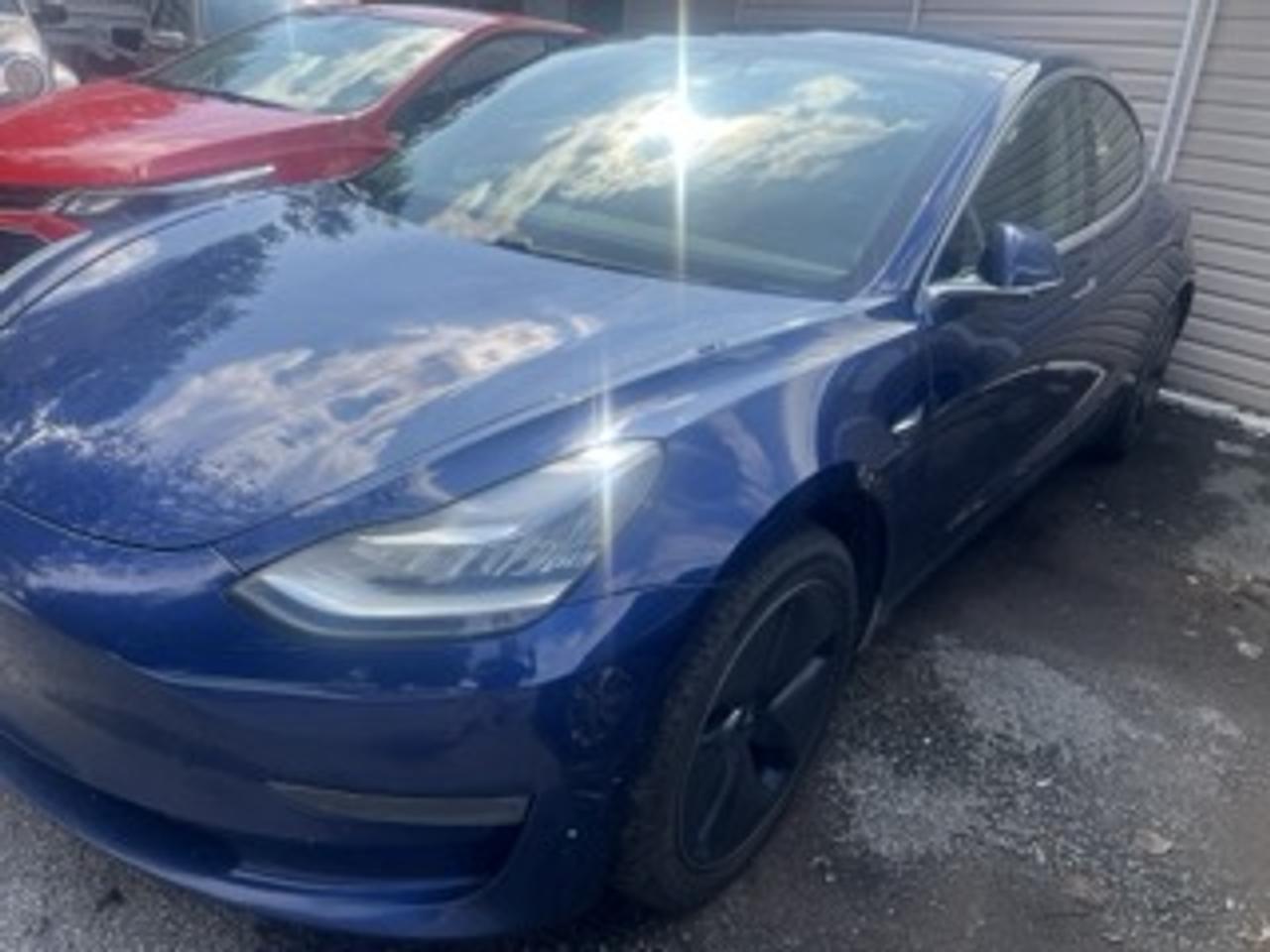 2019 Tesla Model 3 STANDARD RANGE PLUS Photo