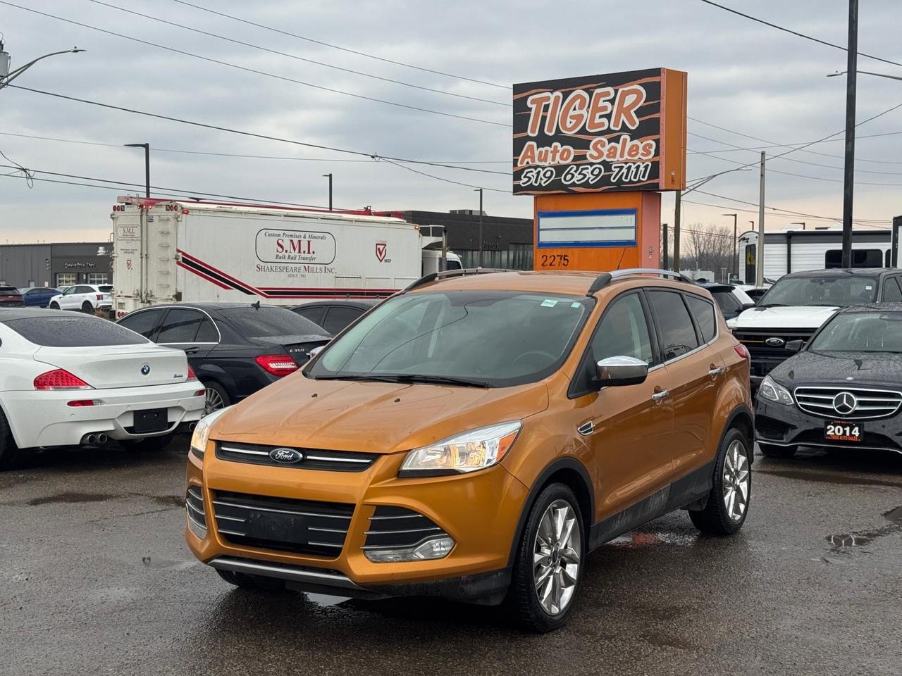Used 2016 Ford Escape SE for sale in London, ON