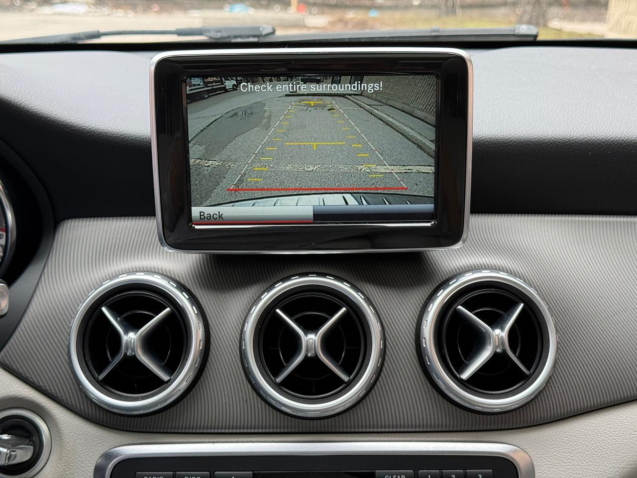 2015 Mercedes-Benz GLA GLA 250 4MATIC Photo