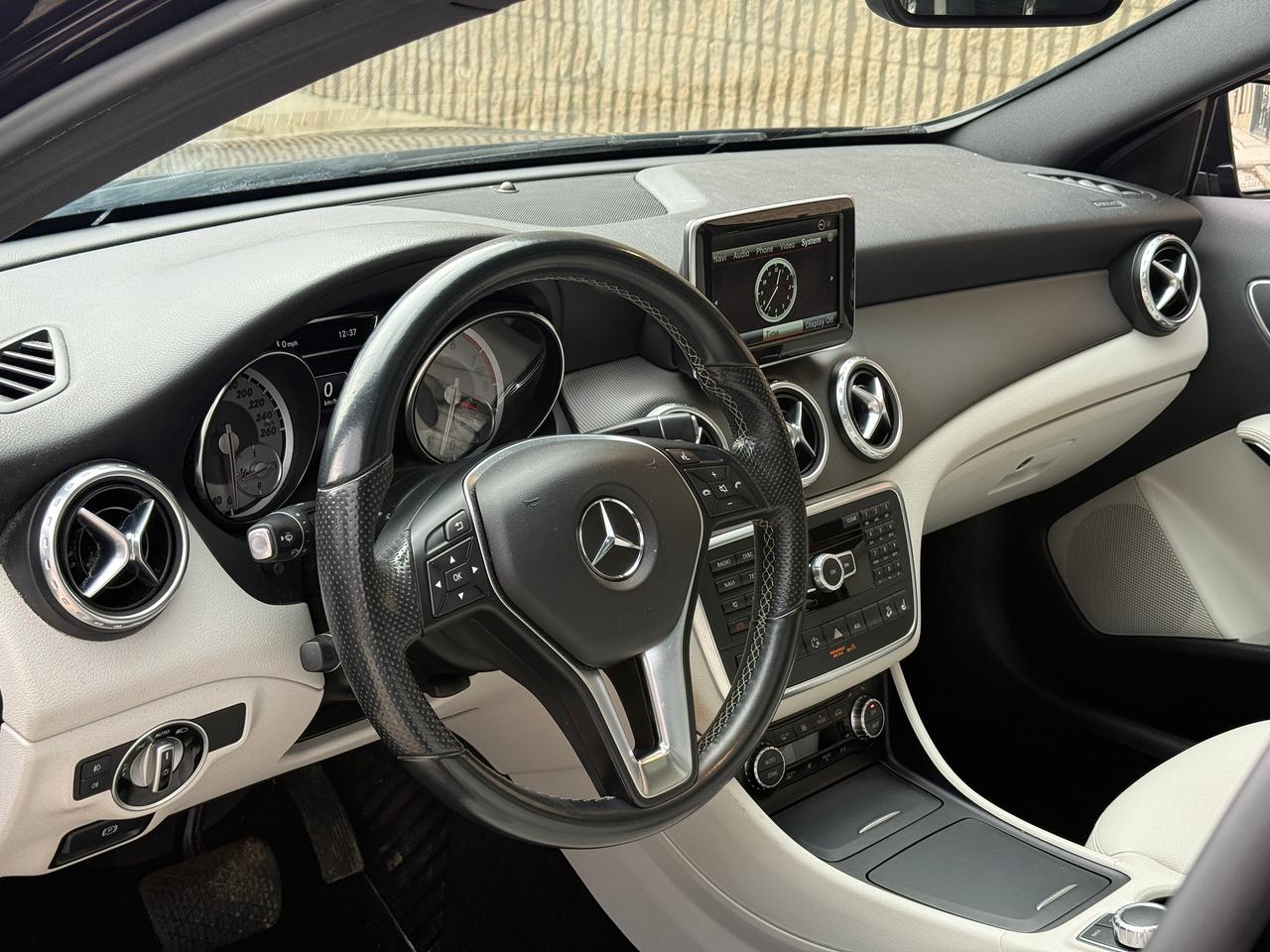 Used 2015 Mercedes-Benz GLA GLA 250 4MATIC for sale in Toronto, ON