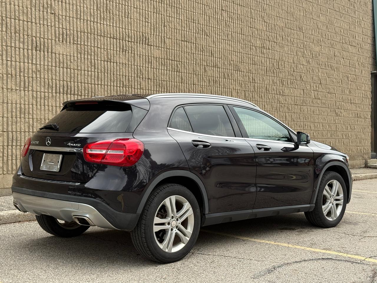 2015 Mercedes-Benz GLA GLA 250 4MATIC Photo