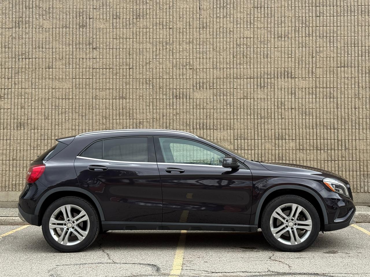 2015 Mercedes-Benz GLA GLA 250 4MATIC Photo