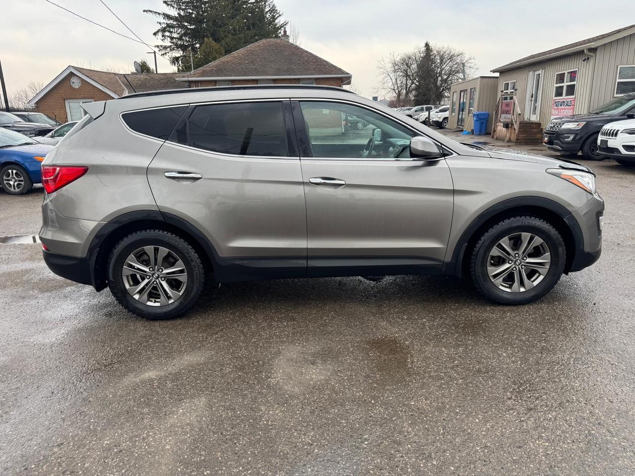2014 Hyundai Santa Fe Sport PREMIUM, 4CYL, AUTO, ONLY 177KMS, CERTIFIED Photo